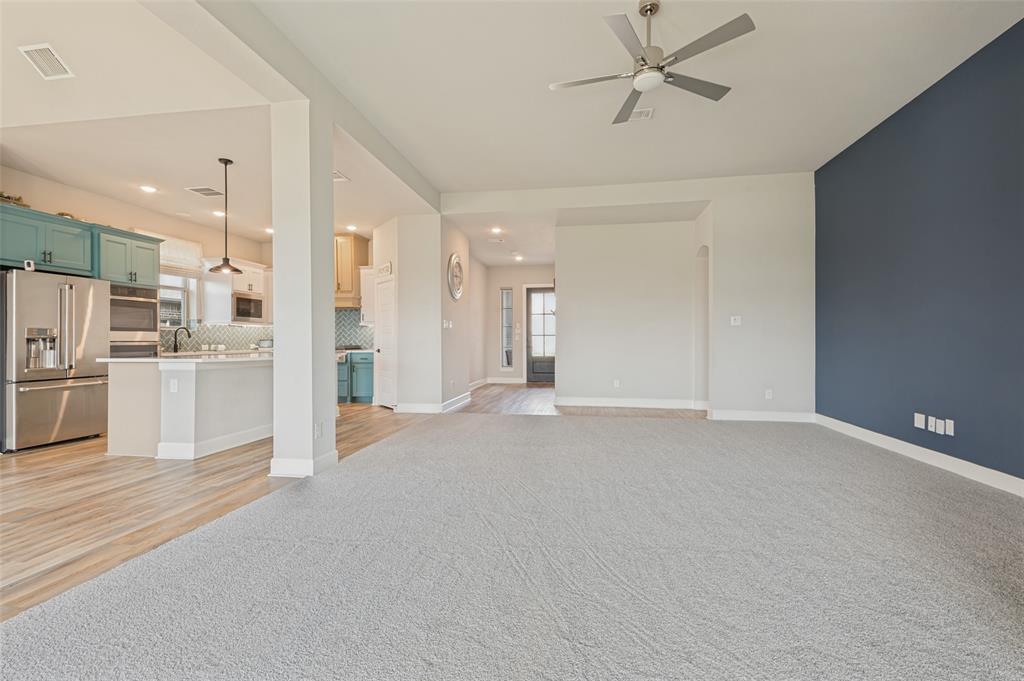 1304 Brandenburg Street Property Photo 12