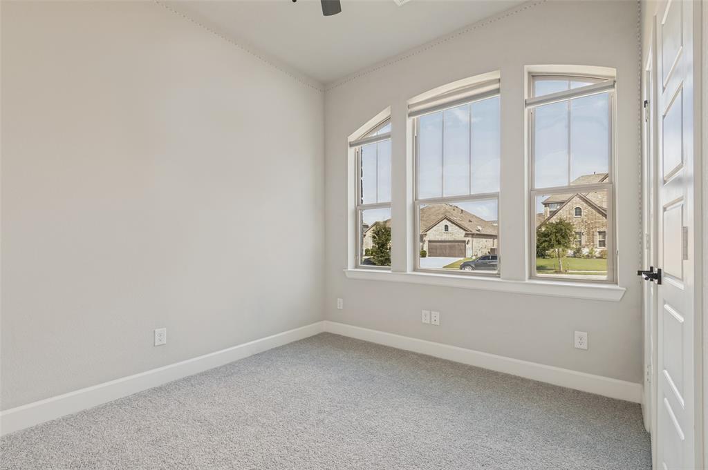 1304 Brandenburg Street Property Photo 14