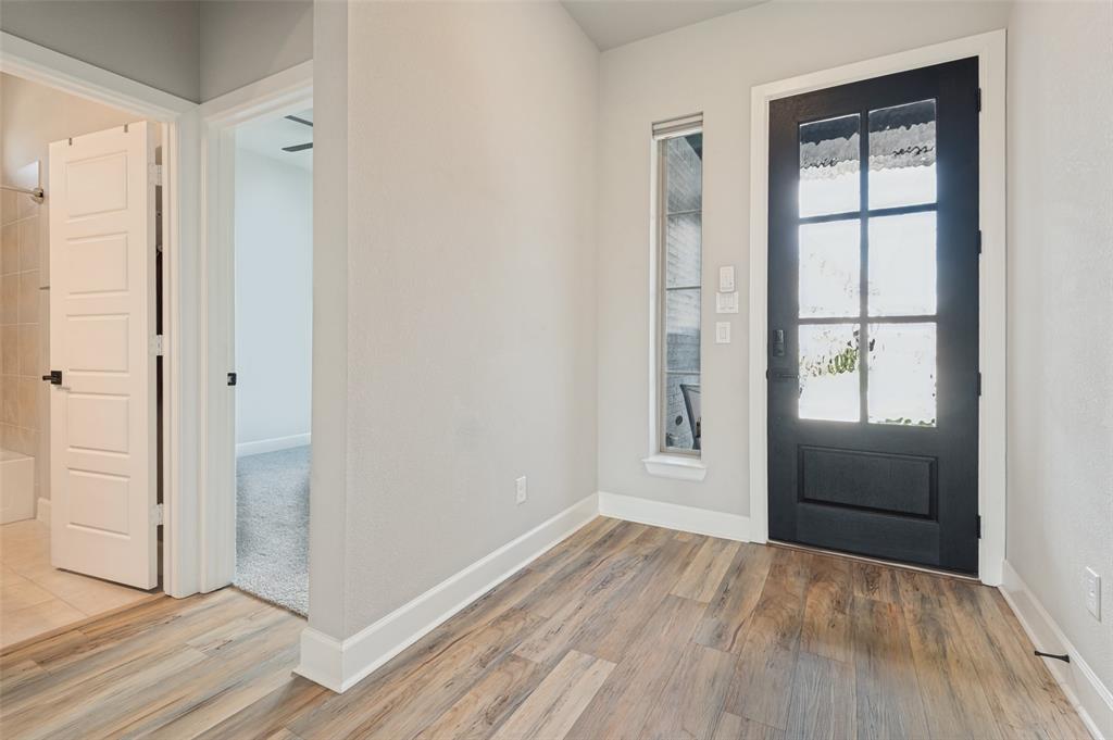 1304 Brandenburg Street Property Photo 19