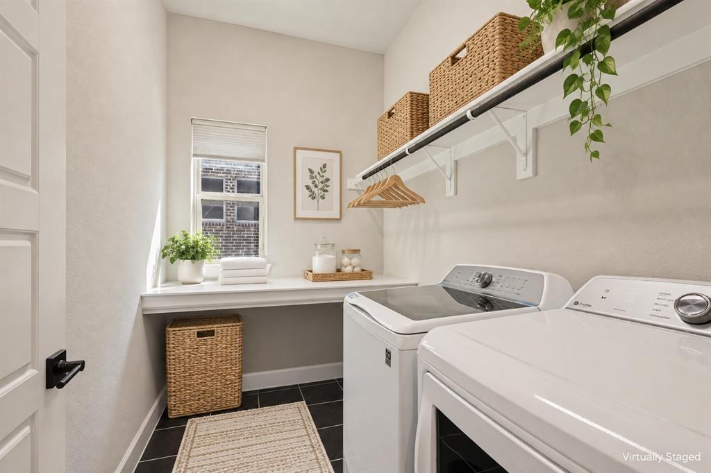 1304 Brandenburg Street Property Photo 24