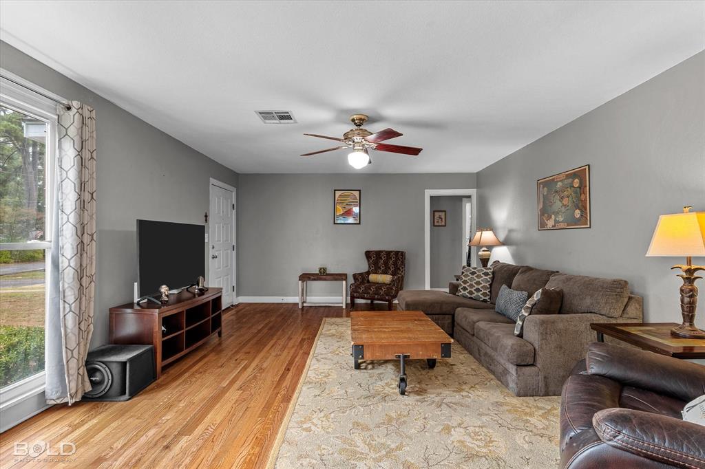 119 Albert Avenue Property Photo 11