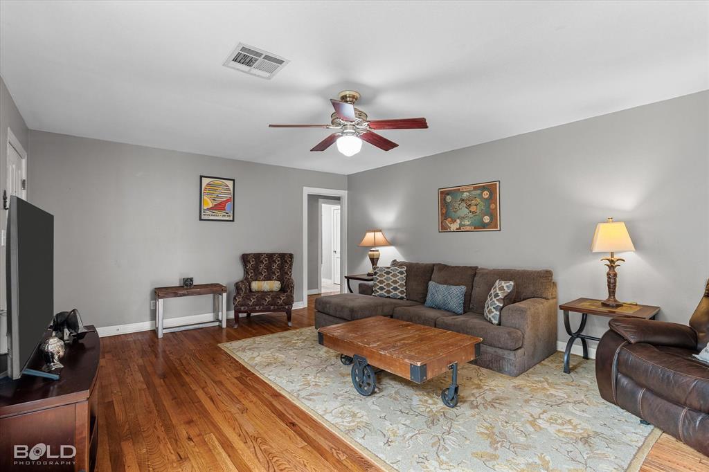 119 Albert Avenue Property Photo 12