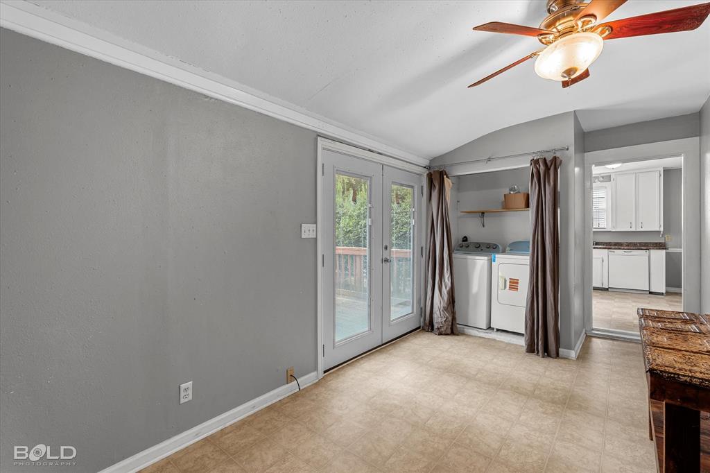 119 Albert Avenue Property Photo 23