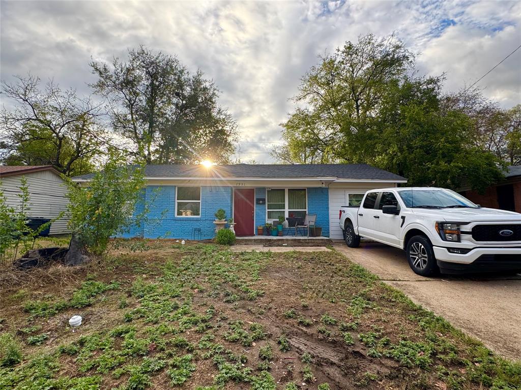 7931 Woodshire Drive Property Photo 1
