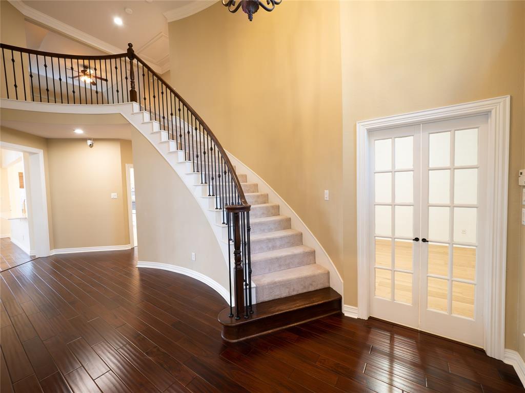 1107 Dunlay Court Property Photo 6