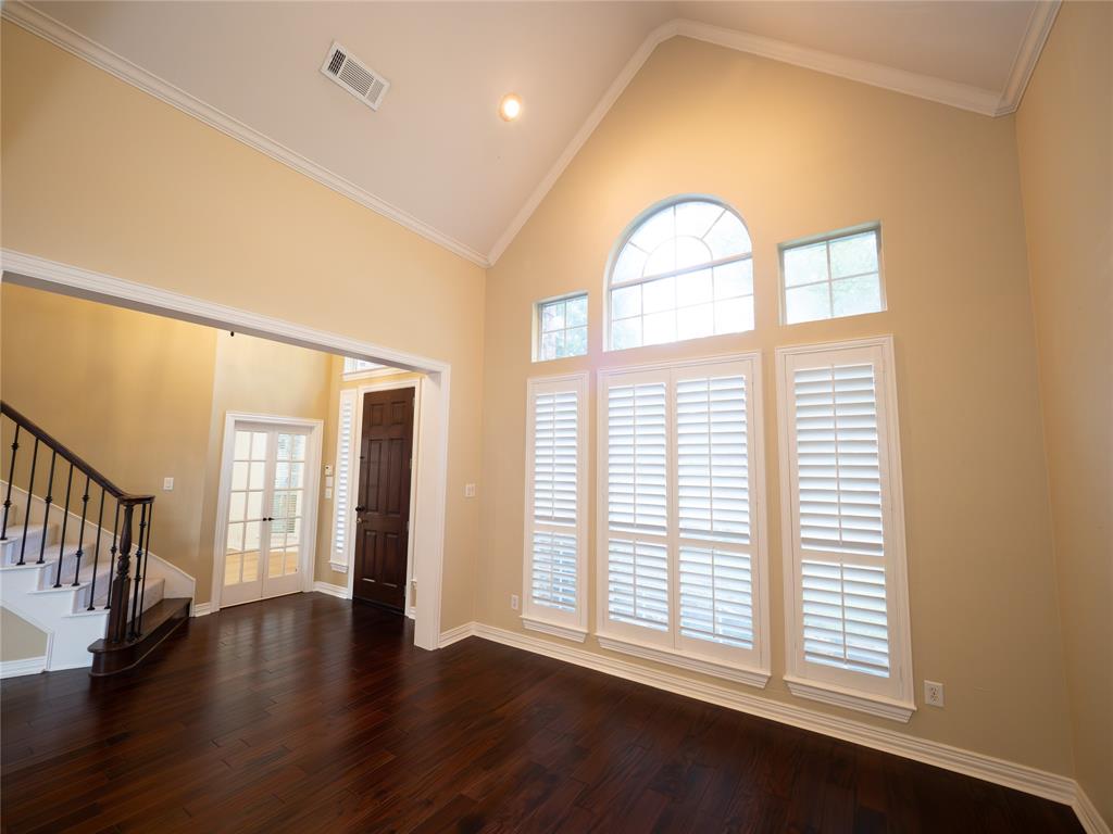 1107 Dunlay Court Property Photo 7