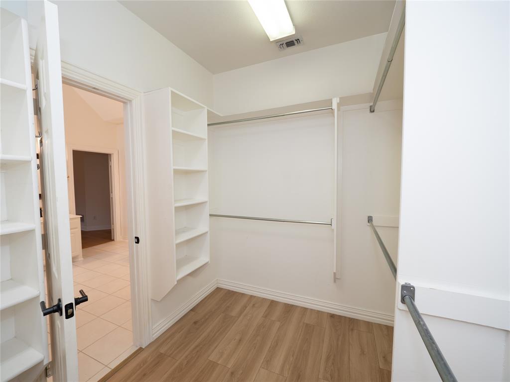 1107 Dunlay Court Property Photo 20