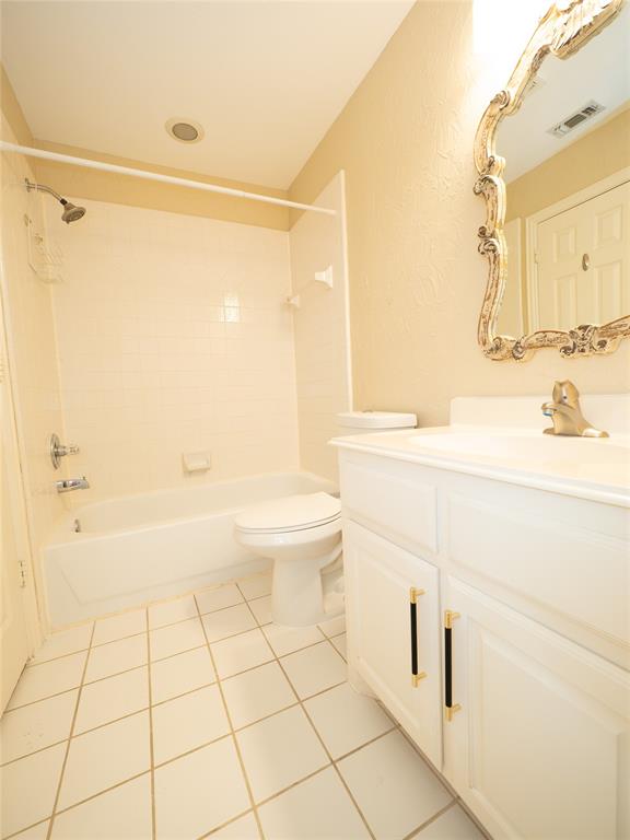 1107 Dunlay Court Property Photo 30