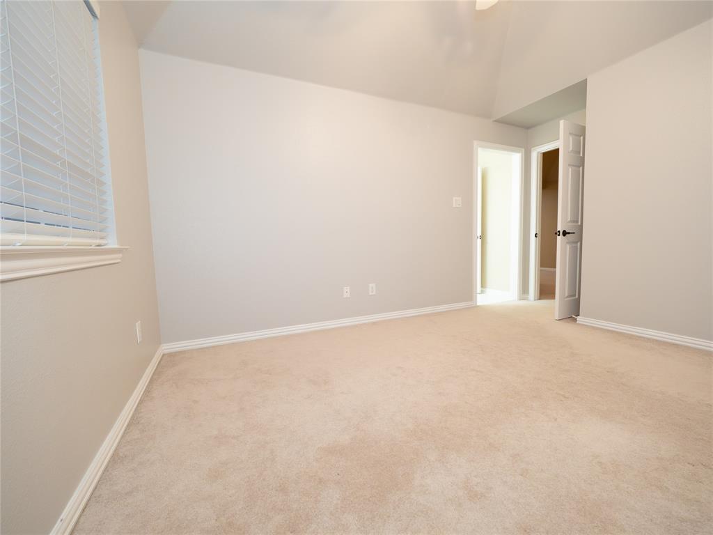 1107 Dunlay Court Property Photo 32