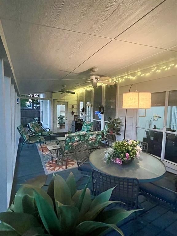 127 Woodcreek Drive Property Photo 12