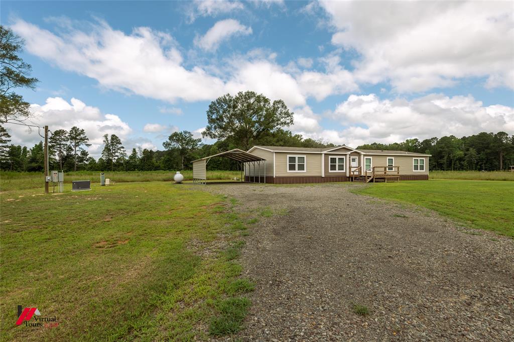 810 Chalybeate Springs Road Property Photo 1