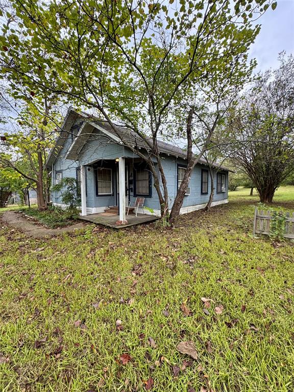 103 S Center Street Property Photo 2