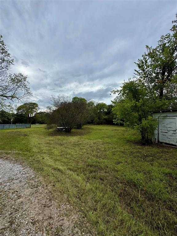 103 S Center Street Property Photo 3