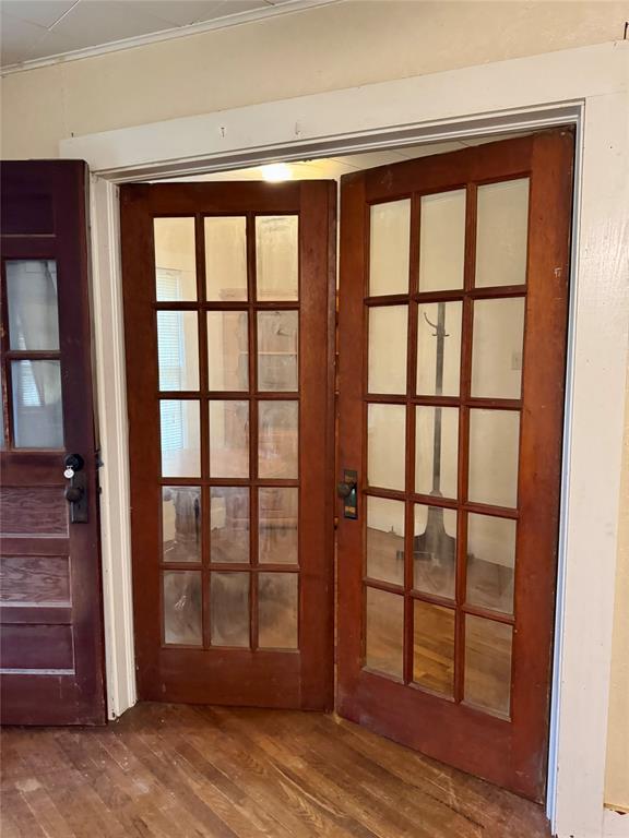 103 S Center Street Property Photo 7