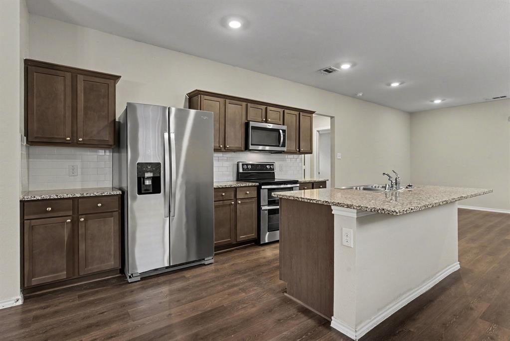 2921 Mourning Dove Trail Property Photo 6