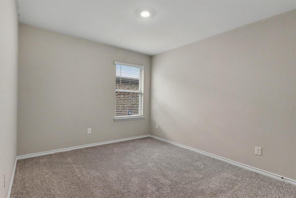 2921 Mourning Dove Trail Property Photo 18