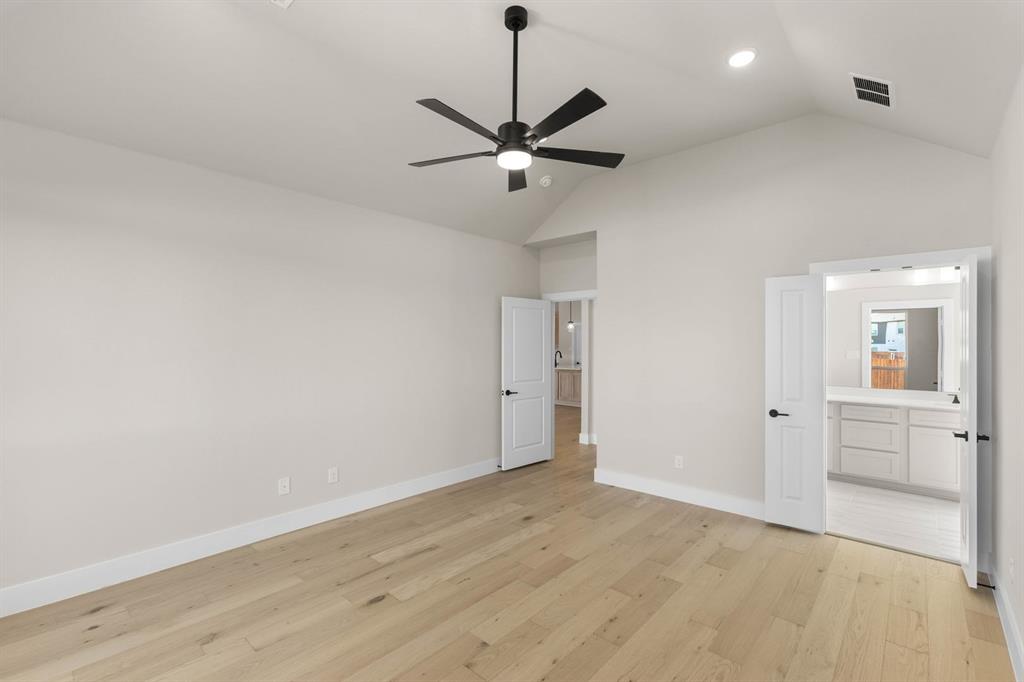 1633 Briarwood Property Photo 22