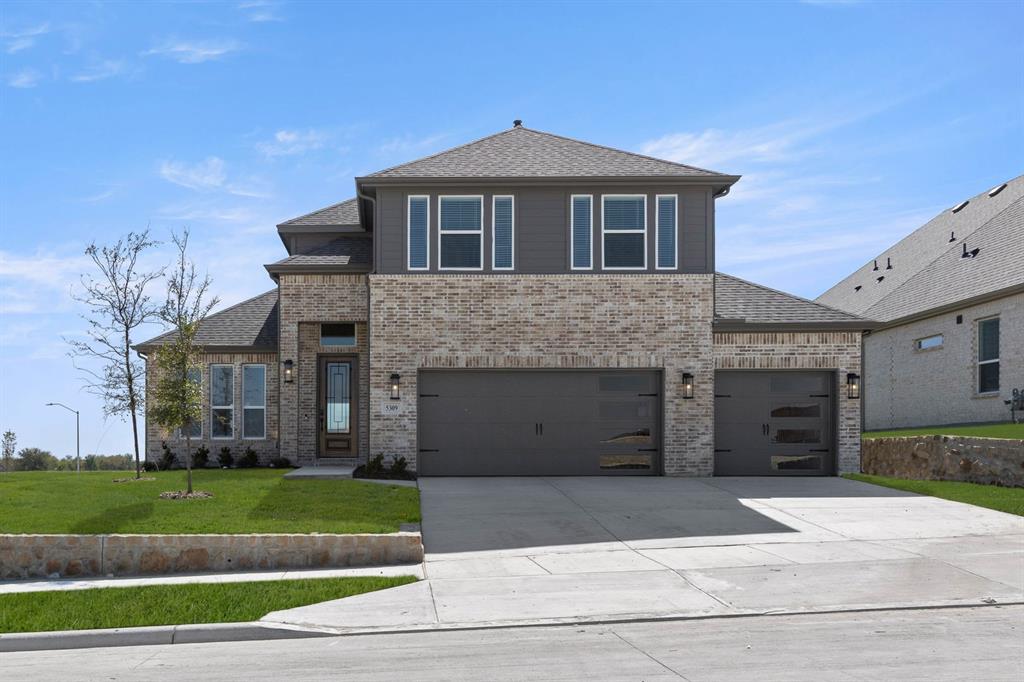 5309 Blue Cypress Drive Property Photo 1