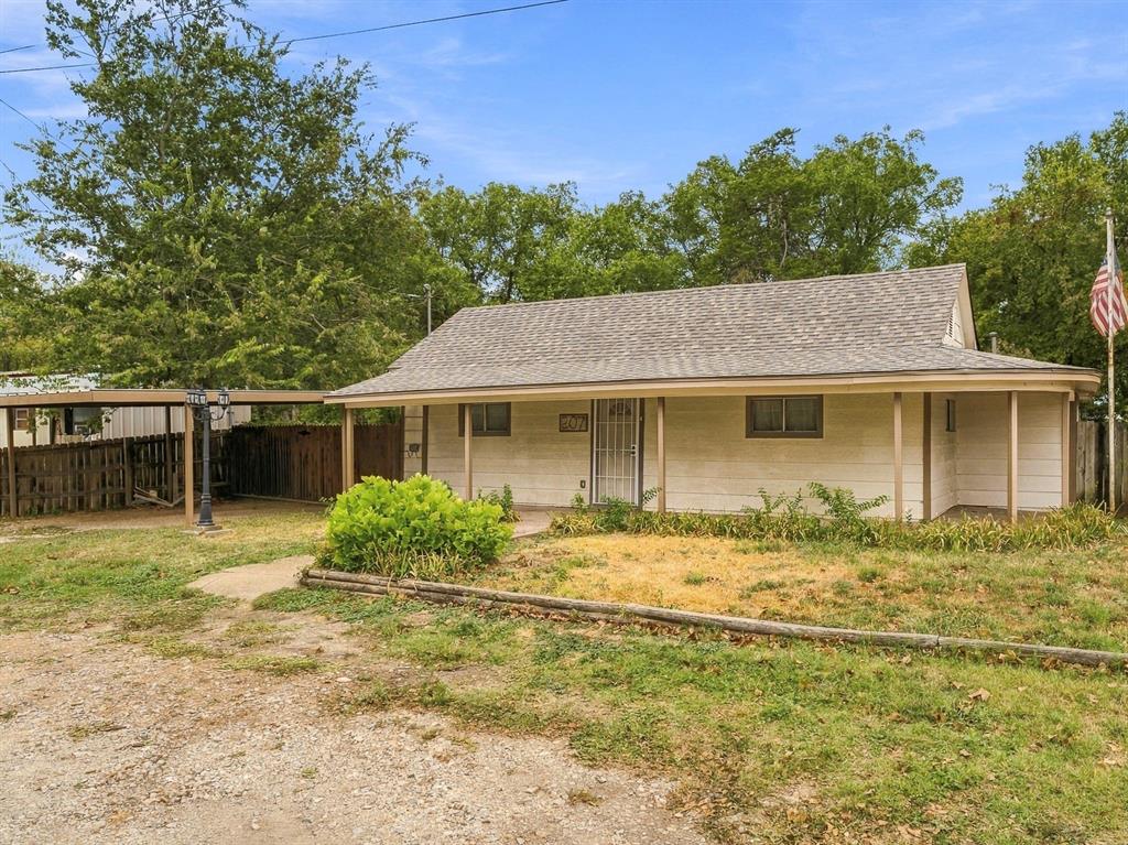207 N Oneil Street Property Photo 1