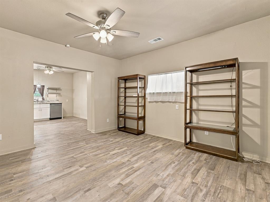 207 N Oneil Street Property Photo 7