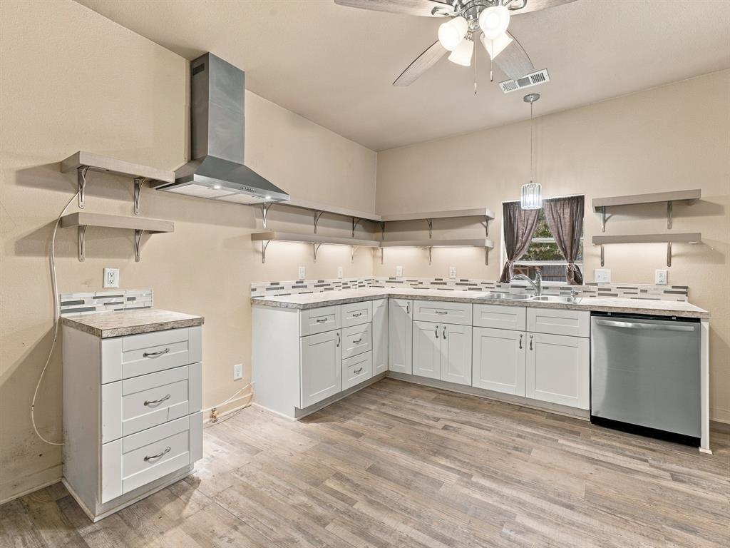 207 N Oneil Street Property Photo 8