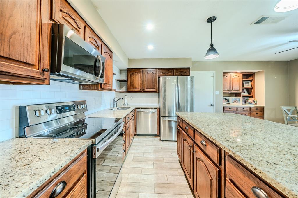 5211 Laurie Drive Property Photo 10