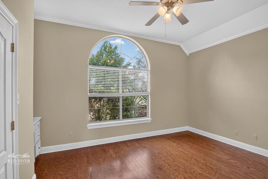 10571 Norris Ferry Road Property Photo 6