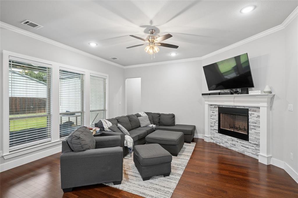 516 Woodland Drive Property Photo 4