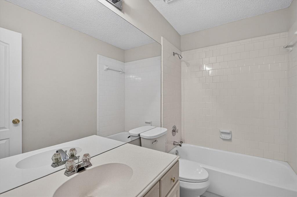 448 Halifax Drive Property Photo 35
