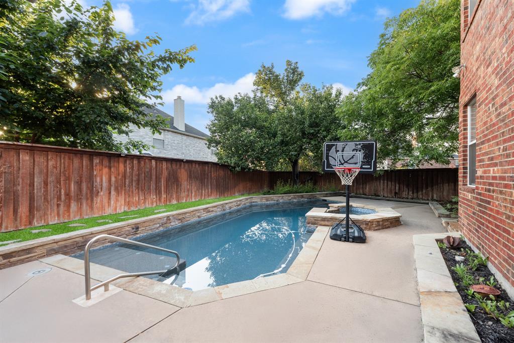 2208 Sheldon Drive Property Photo 29