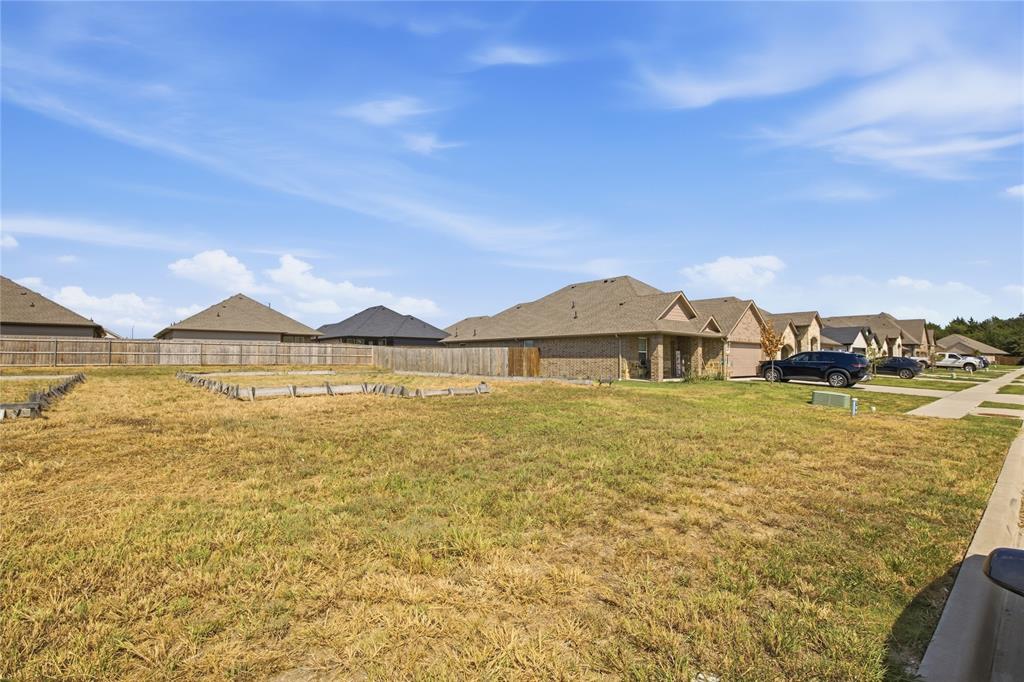 708 Greyson Lane Property Photo 1
