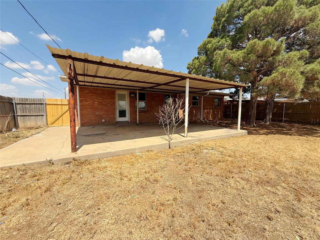 4629 Versailles Drive Property Photo 22
