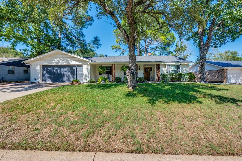 820 Overhill Drive Property Photo 1