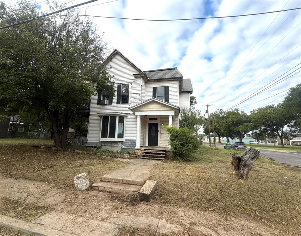 1201 Vincent Street Property Photo 1