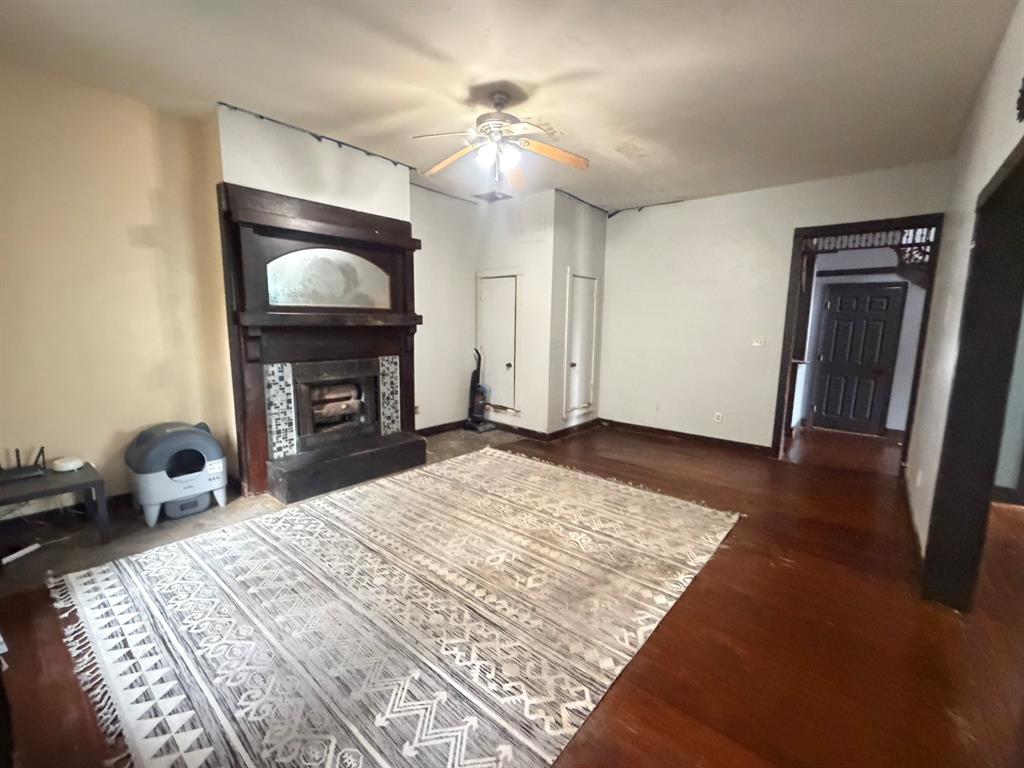 1201 Vincent Street Property Photo 8