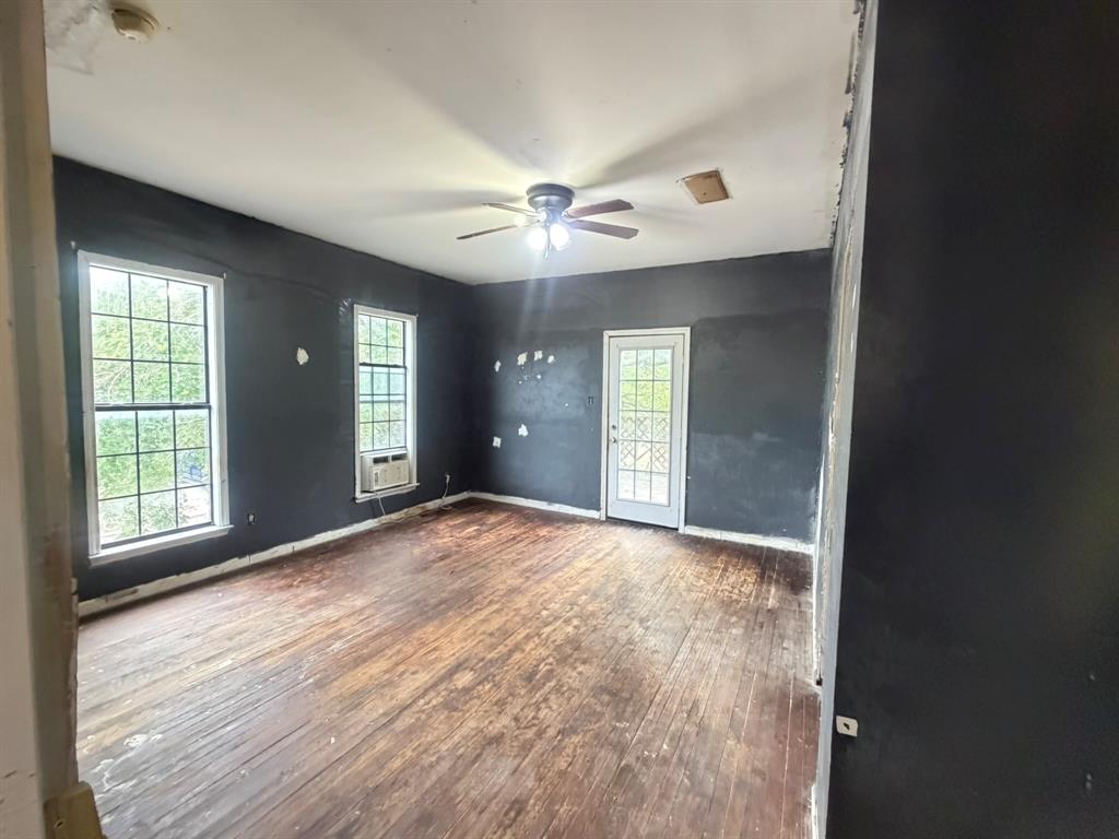 1201 Vincent Street Property Photo 18