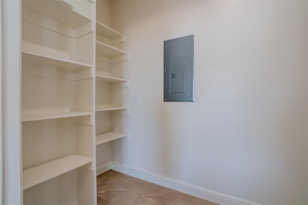 108 K Street Property Photo 17