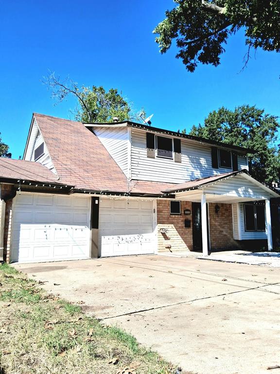1111 Hickory Street Property Photo 1