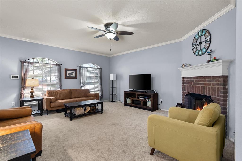 205 Saddlebrook Drive Property Photo 6