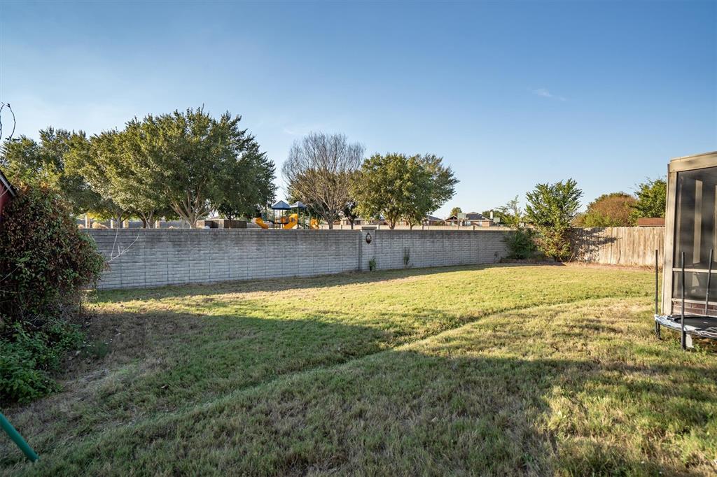 205 Saddlebrook Drive Property Photo 25