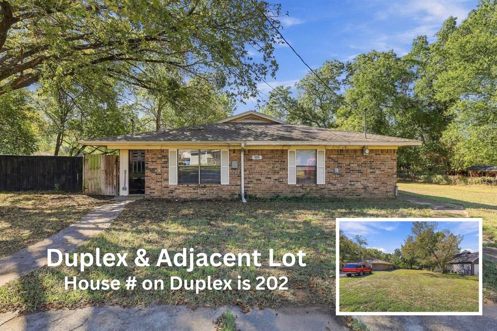 206 & 208 (202) Pecan Street Property Photo 1