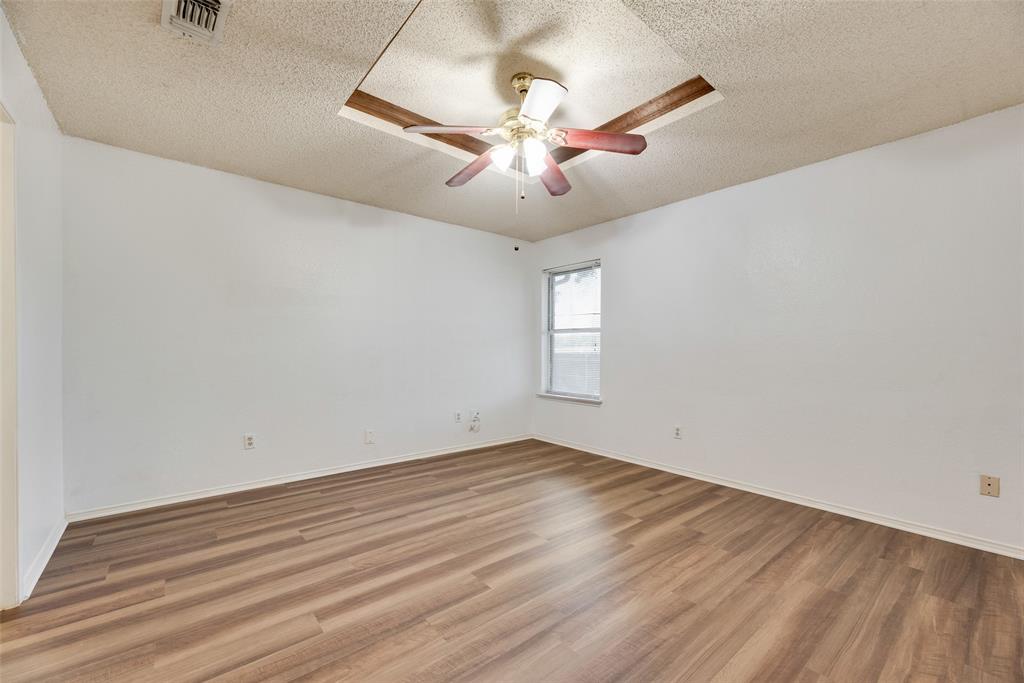 5126 Trail Dust Lane Property Photo 11
