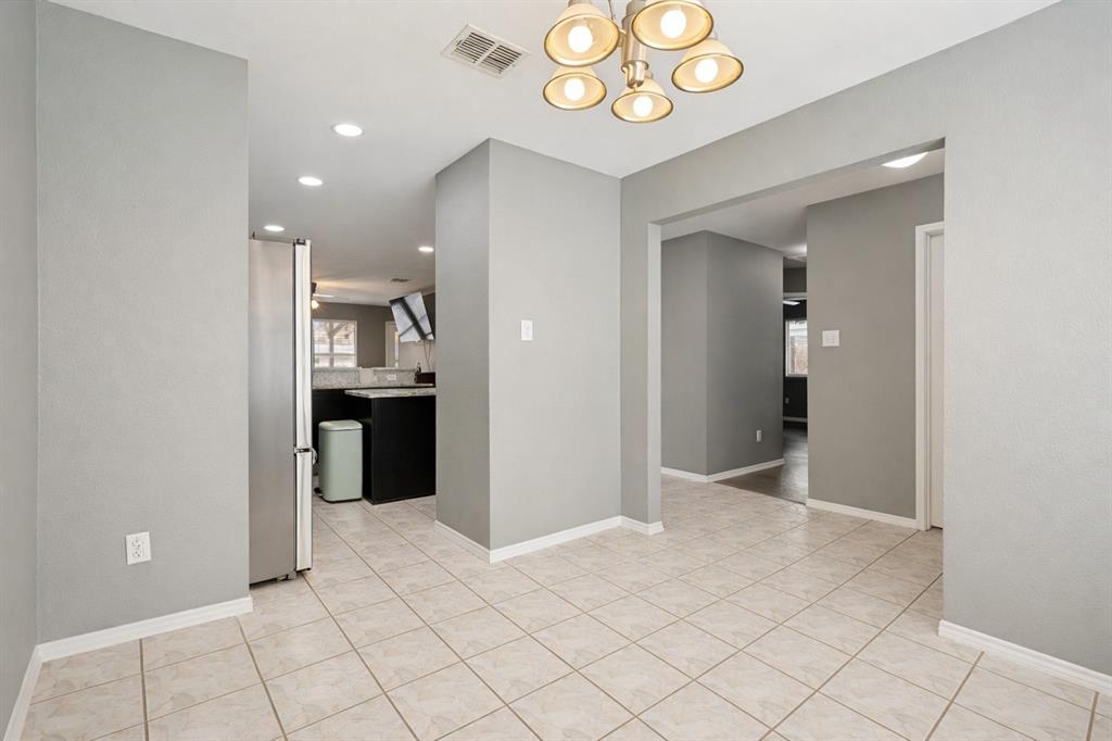 2224 Southway Property Photo 8