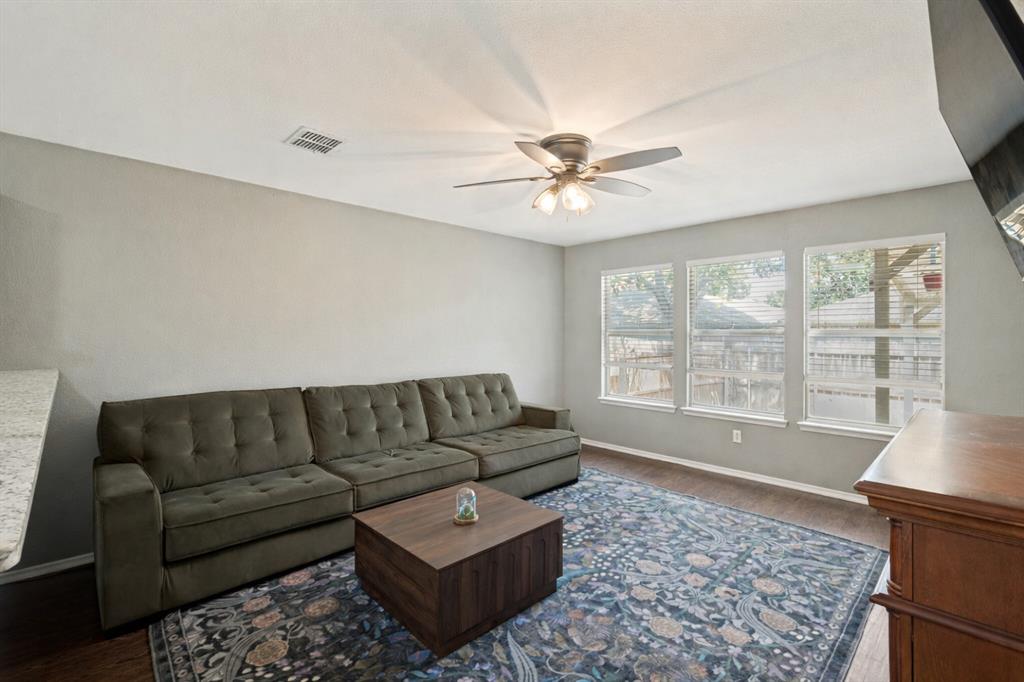 2224 Southway Property Photo 13