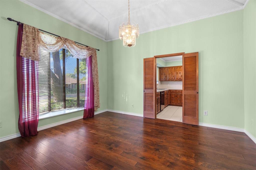 1305 Stonewood Drive Property Photo 6