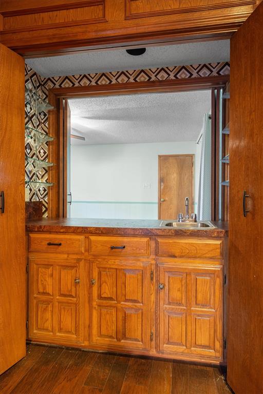 1305 Stonewood Drive Property Photo 12