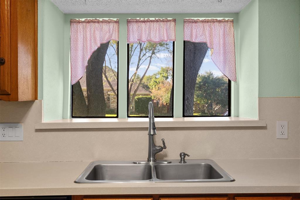 1305 Stonewood Drive Property Photo 16