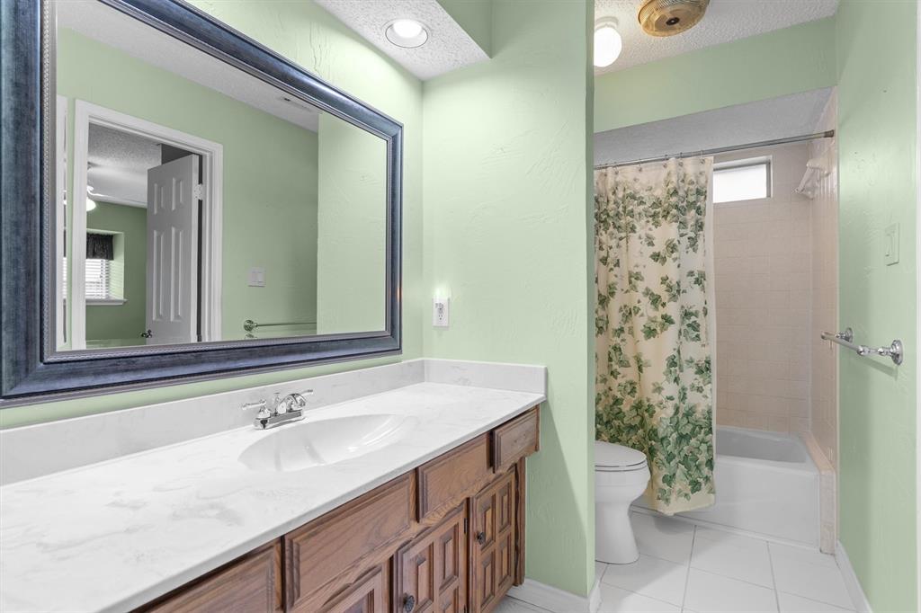 1305 Stonewood Drive Property Photo 30