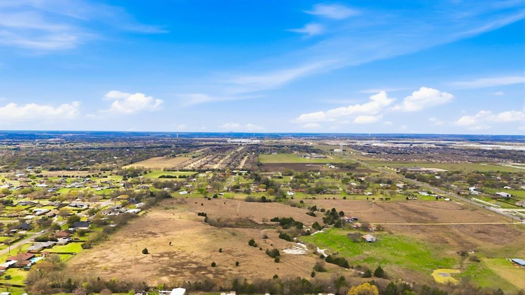 801 E Fm-664 Road Property Photo 13
