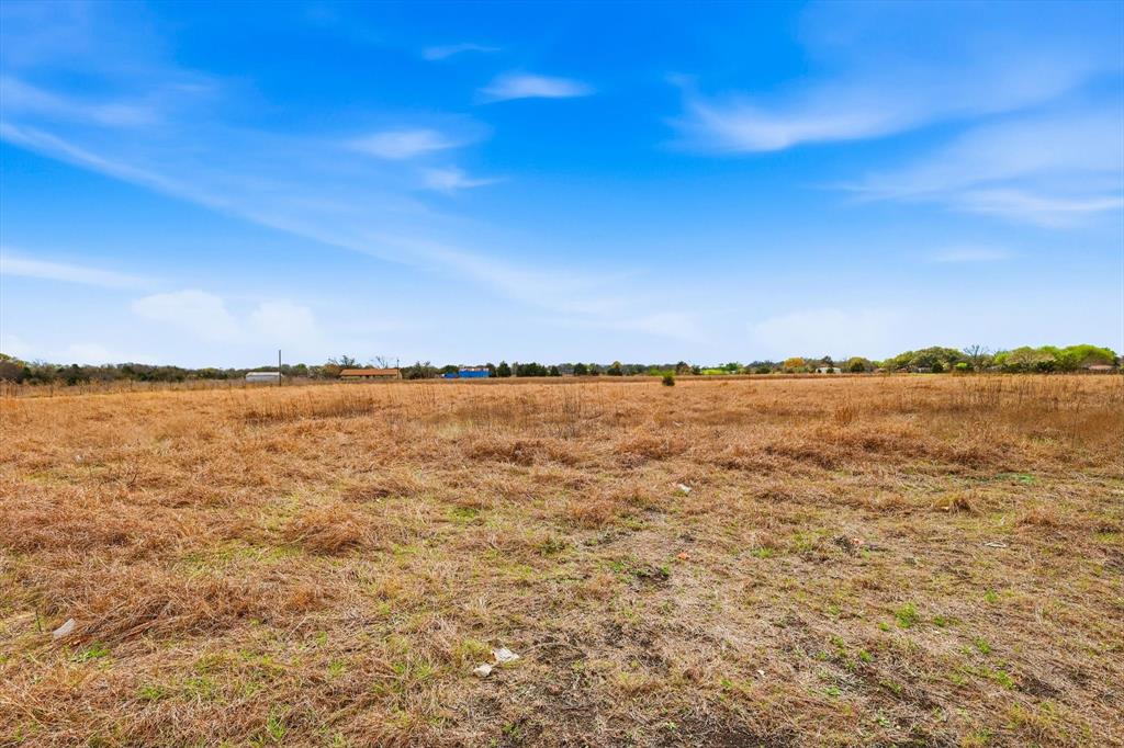801 E Fm-664 Road Property Photo 17
